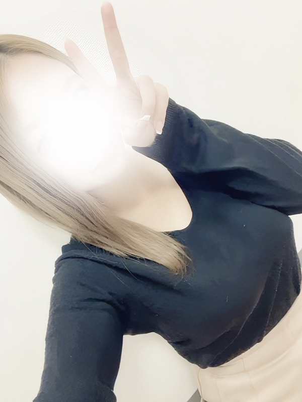 みさと　60分8300円