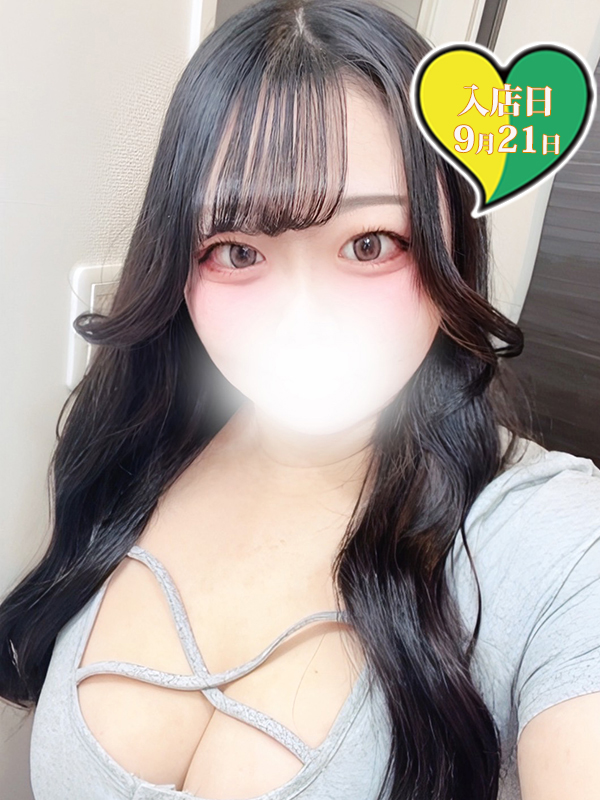 なな　60分3300円